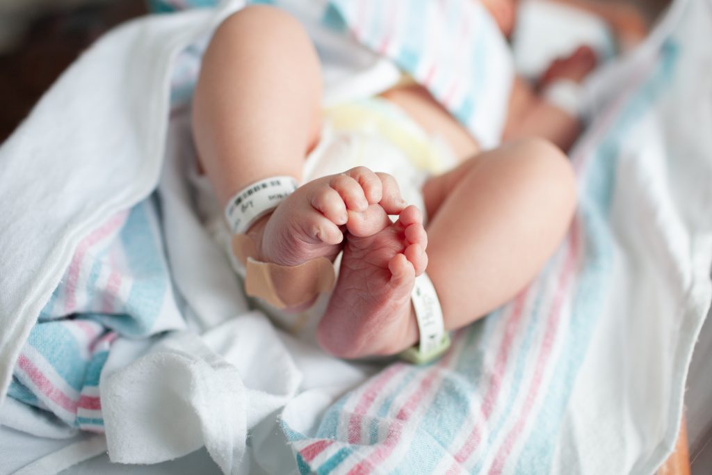 Newborn baby feet in hospital