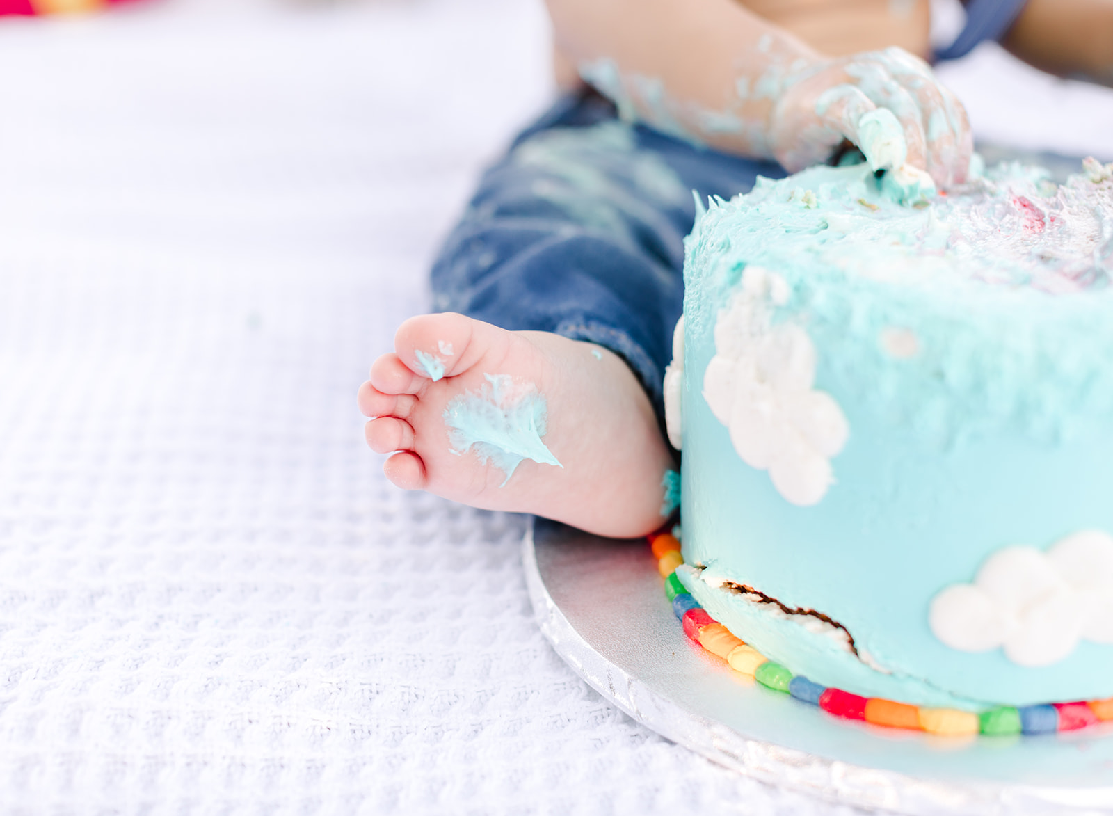 baby foot in cake