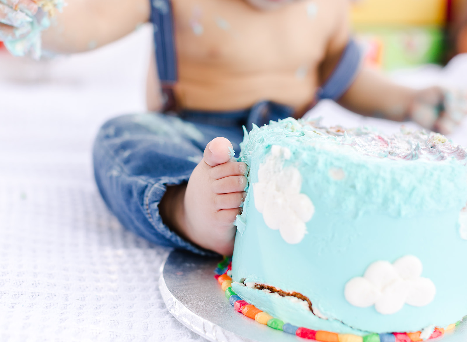 baby foot in cake